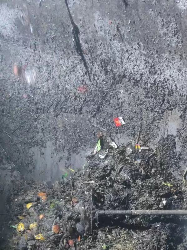 神池污水池清理